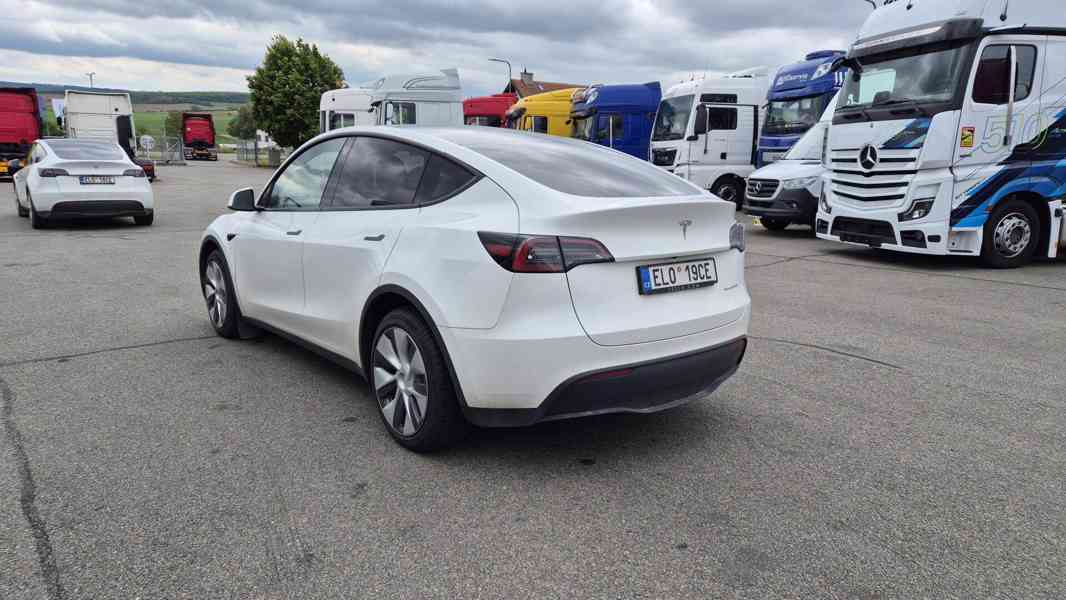 TESLA Model Y AWD Long Range - foto 3