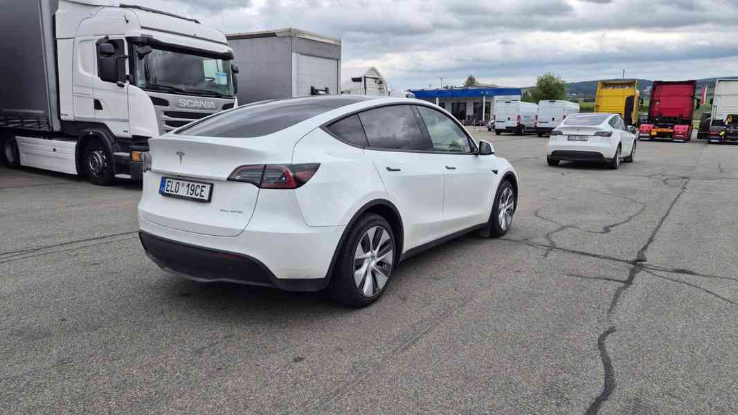 TESLA Model Y AWD Long Range - foto 4