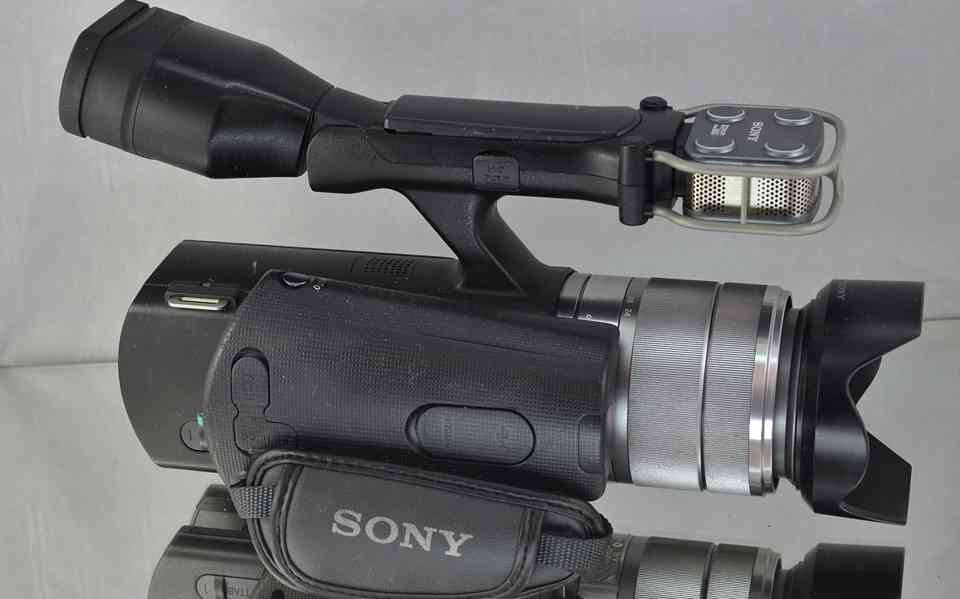 SONY NEX-VG10E+OBJ.*Handycam*14,2Mpx CMOS*Full HDV - foto 4