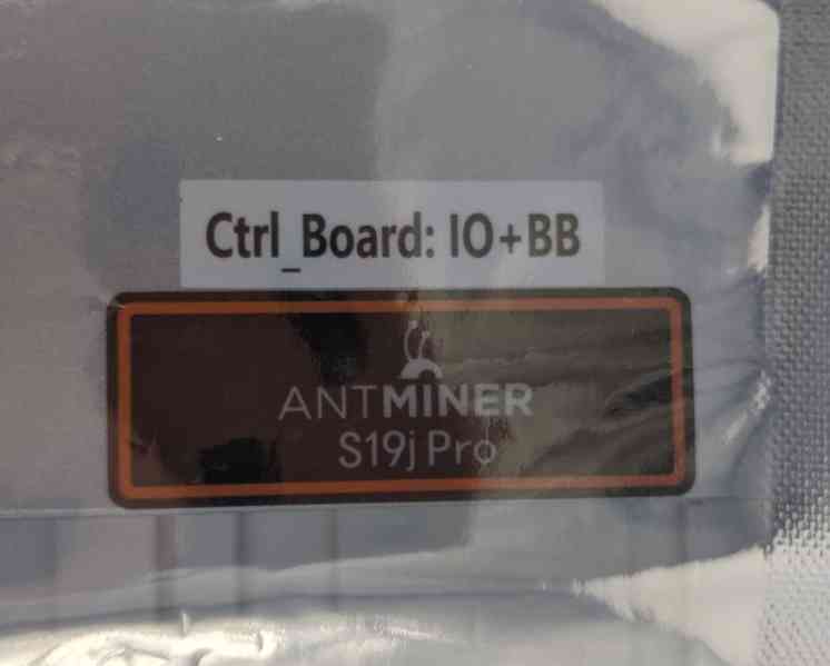 Bitmain Antminer S19j Pro ASIC Miner 104TH