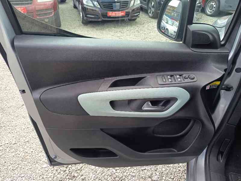 CITROEN Berlingo 1,5 BlueHDI S&S Feel  ČR 1.majitel ČR - foto 21