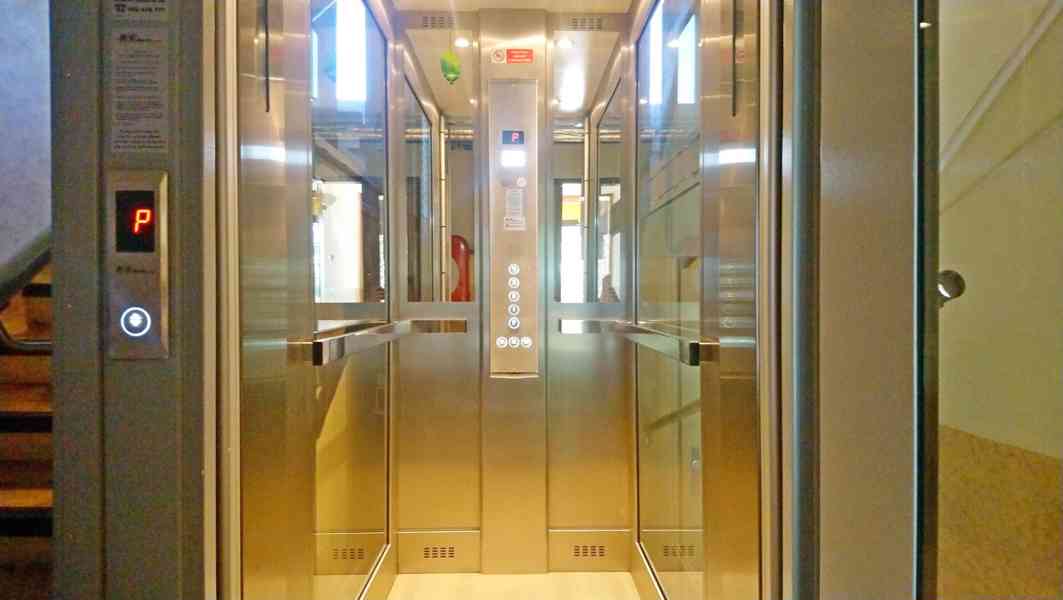 Pronájem 3+1, 68m2+balk. (LBC - Františkov, ul. Jáchymovská) - foto 17