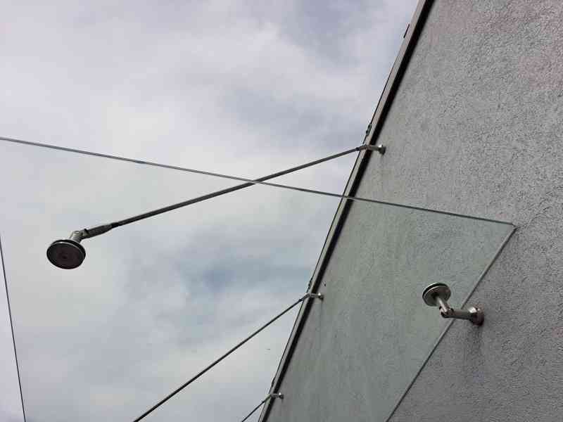 Zcela nová skleněná vchodová stříška HOMCOM, 200 x 90 cm - foto 3