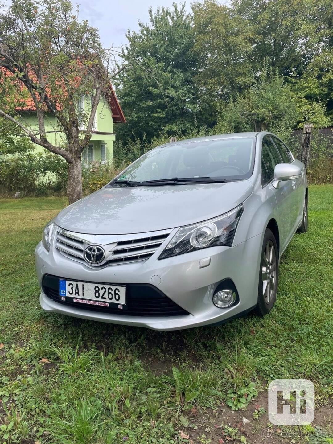 Toyota Avensis 1,8 - foto 1