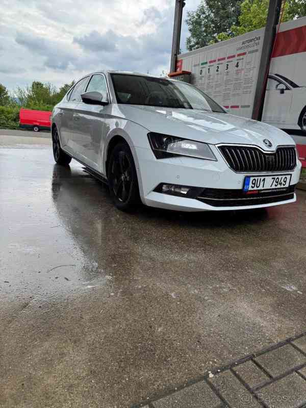 Škoda Superb 2,0   Přenechám úvěr - foto 7