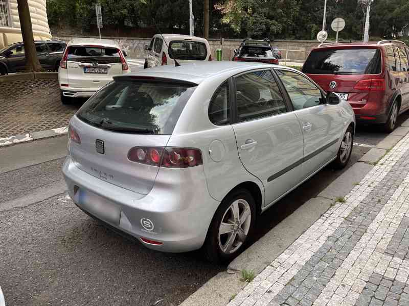 SEAT Ibiza 1.2, r.v. 2007 – 117 000 km - foto 7
