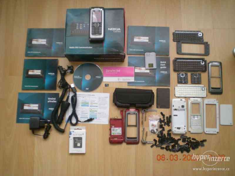 Nokia E90 - funkční komunikátory z r.2007 v TOP stavu - foto 1