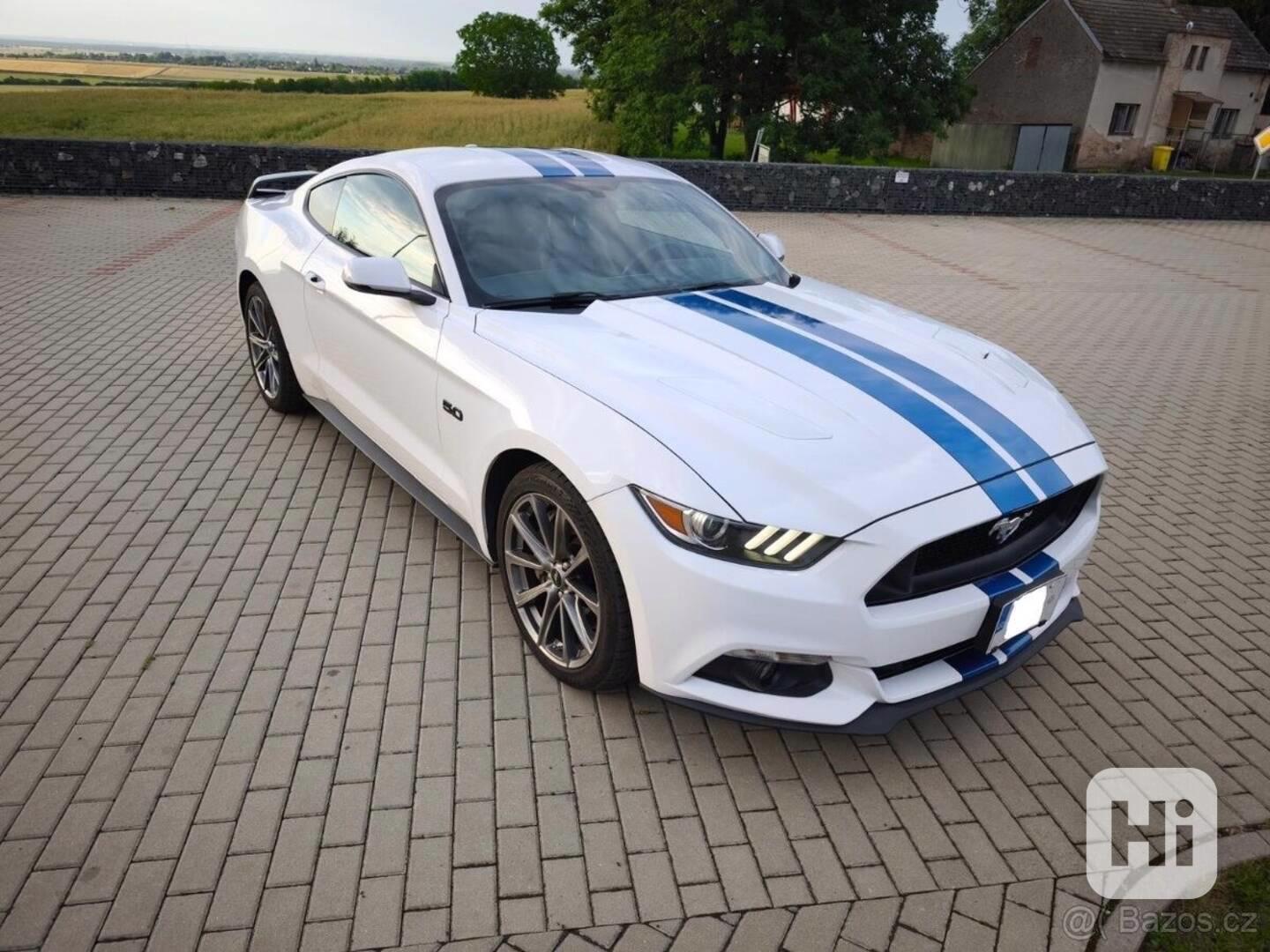 Ford Mustang 5,0   GT V8 - foto 1