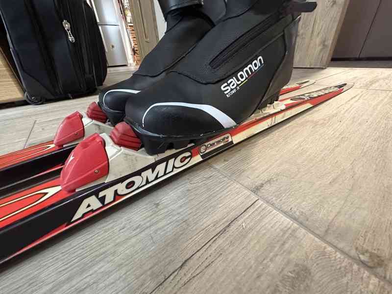 Běžky Set: Atomic Tiger 150cm; Boty: Salomon 36,5EU + Hole - foto 4