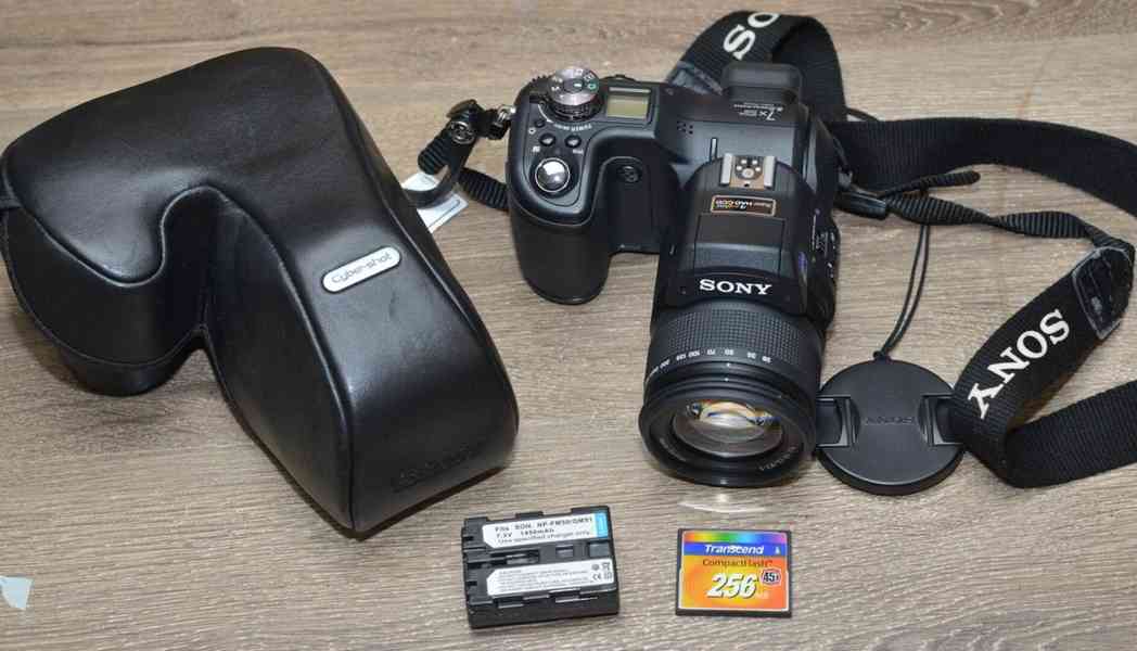 SONY CyberShot DSC-F828 *8Mpix CCD*7x Opt.Zoom*BAG - foto 3