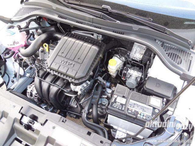 Škoda Fabia 1.0, benzín, rok 2014 - foto 3