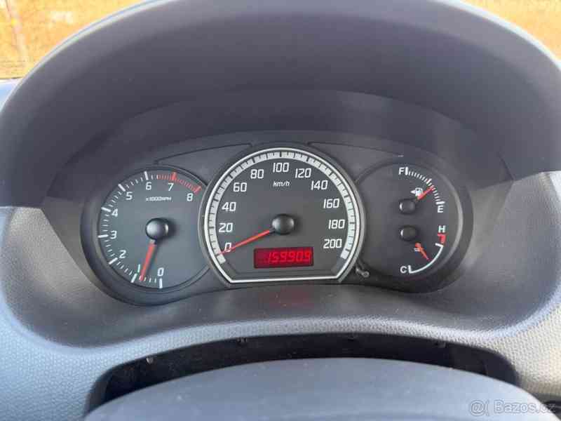 Suzuki Swift 1,3 - foto 9