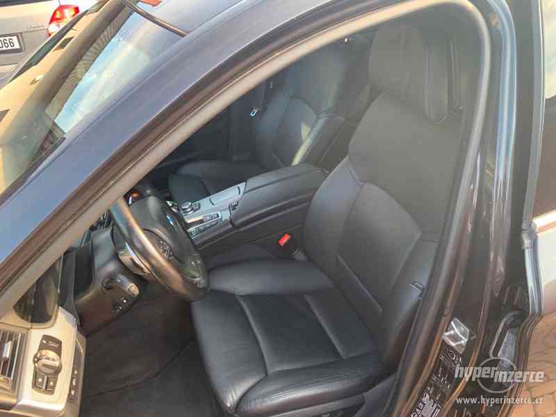 Bmw f10 550ix - foto 6