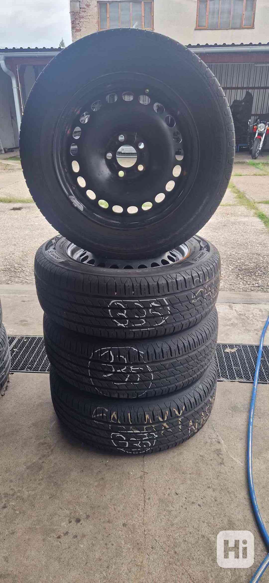 Kola na Ford Galaxy, S-Max, 215/55 R16 99V, Pneu Poin T.S. S - foto 1