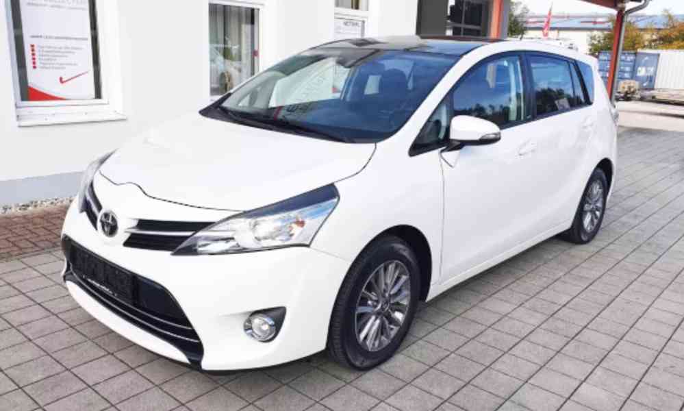 Toyota Verso 1.8i Edition S benzín 108kw - foto 4