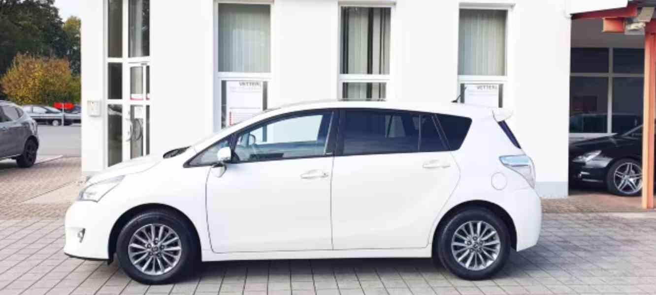 Toyota Verso 1.8i Edition S benzín 108kw - foto 3