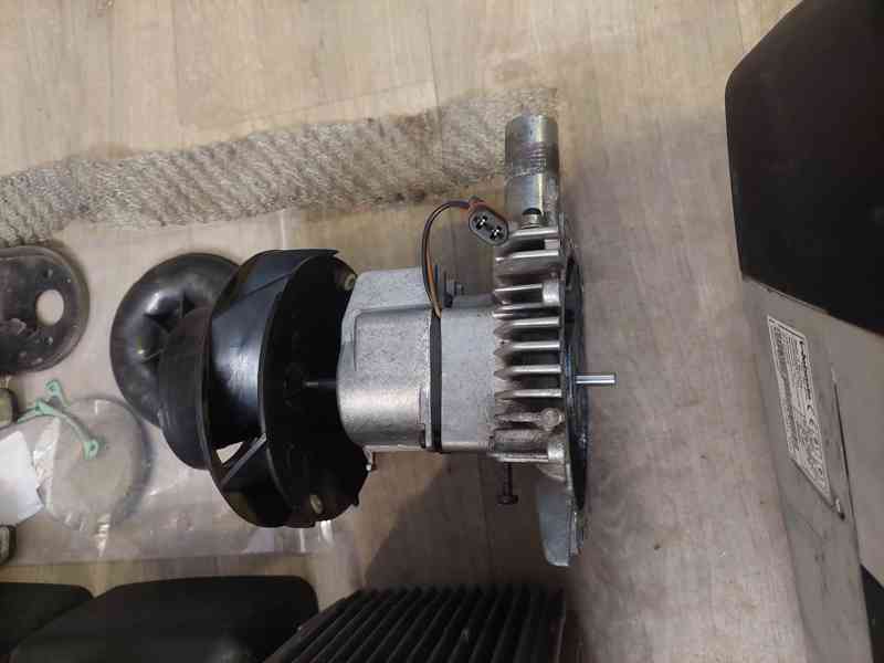 Nezávislé topení Webasto AT3500D 24V (CAN Actros3) - foto 4