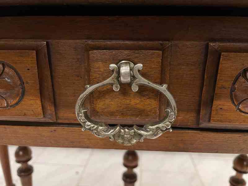 Elegantní starožitný stůl Henri II. - foto 11