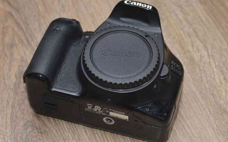 Canon EOS 550D *CMOS *Full HDV*Live View*41500 Exp - foto 3