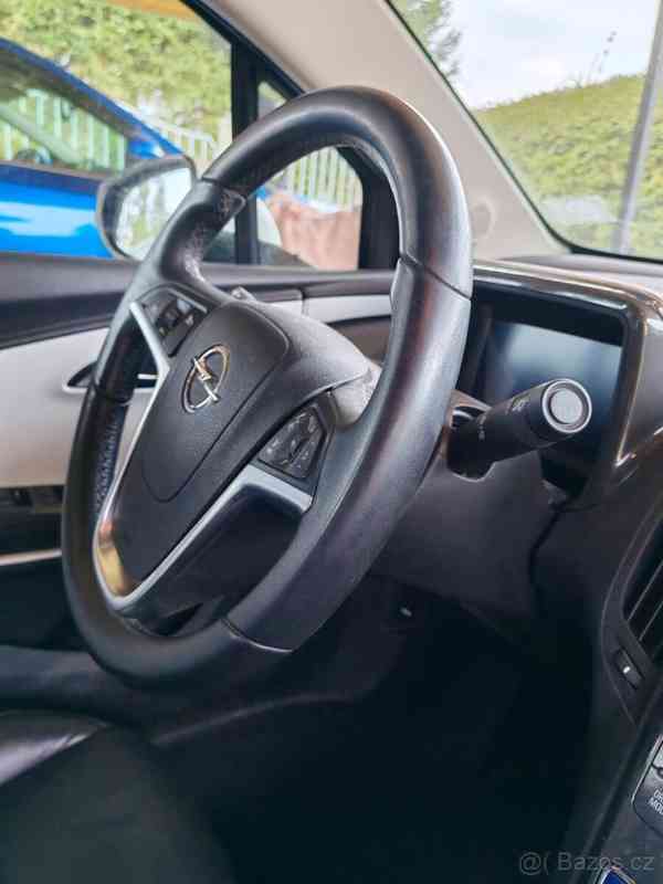 Opel Ampera 1,4   Plug-Hybrid - foto 15