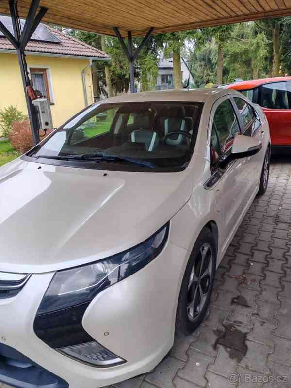 Opel Ampera 1,4   Plug-Hybrid - foto 6