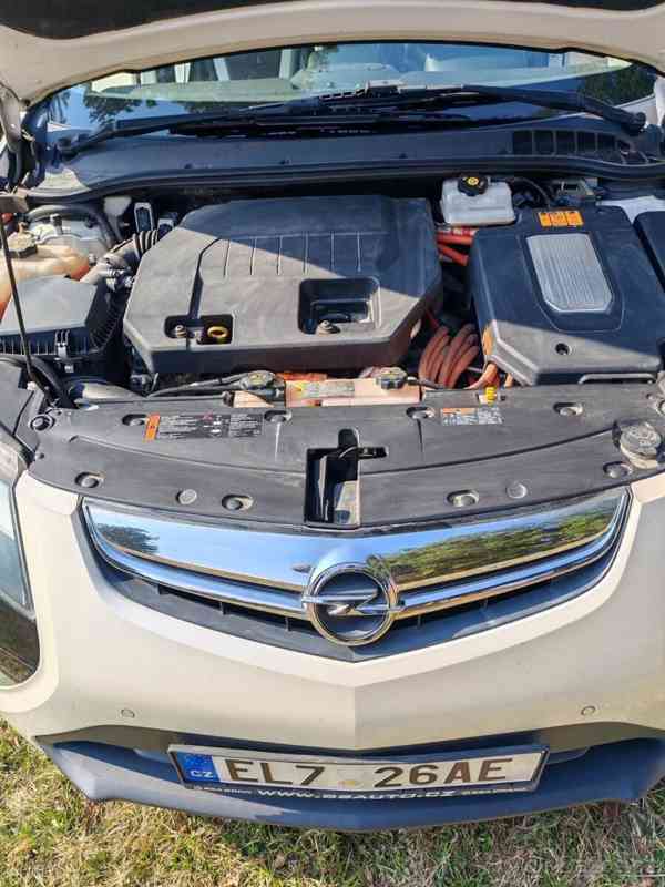 Opel Ampera 1,4   Plug-Hybrid - foto 18