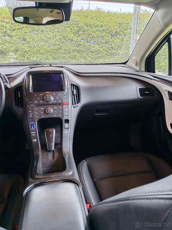 Opel Ampera 1,4   Plug-Hybrid - foto 11