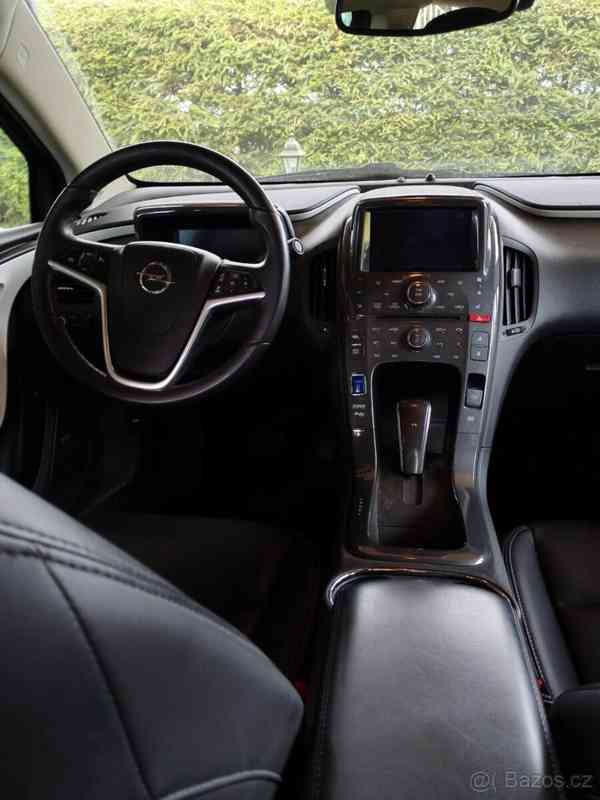 Opel Ampera 1,4   Plug-Hybrid - foto 13