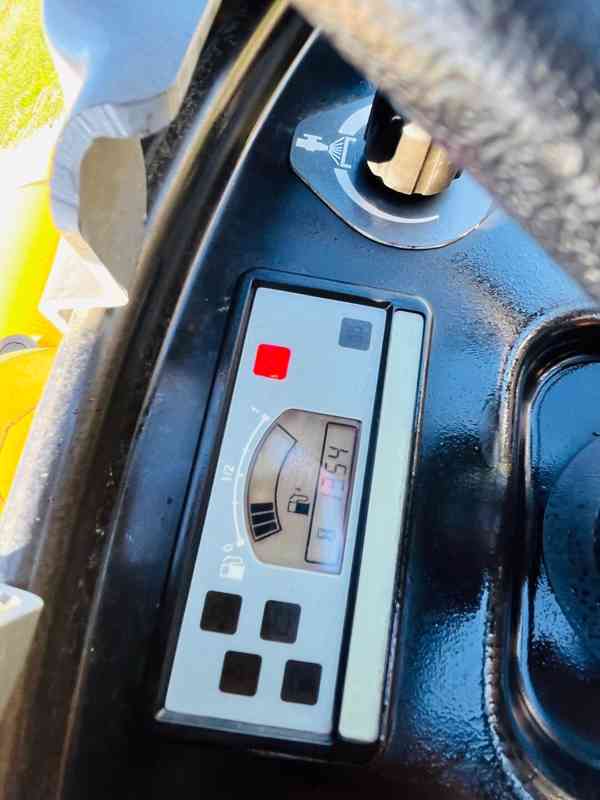 Vibrační válec Dynapac CC900 (Možnost leasingu) - foto 7