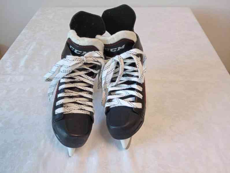 Dětské hokejové brusle zn. CCM JETSPEED   - foto 2