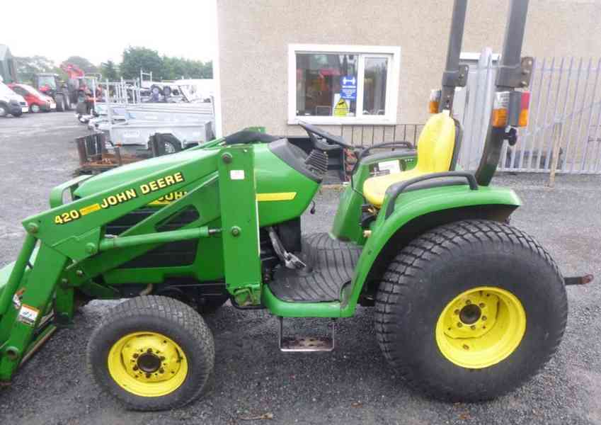 John Deere 4200 - foto 5