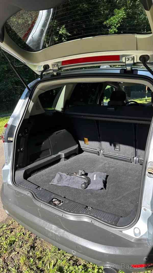 Ford S-MAX 2,2   tdci 147kw - foto 12