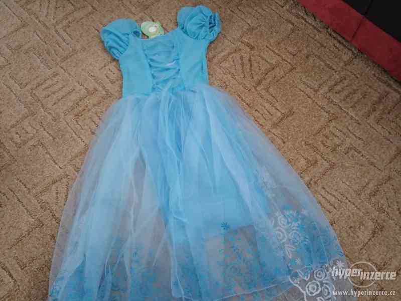 Popelka - nádherné šaty pro princeznu - foto 2