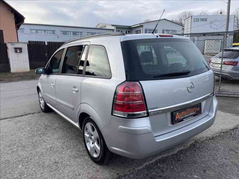 Opel Zafira 1,9 CDTi 88kW 1.MAJ.,GARANCE KM,TOP - foto 4