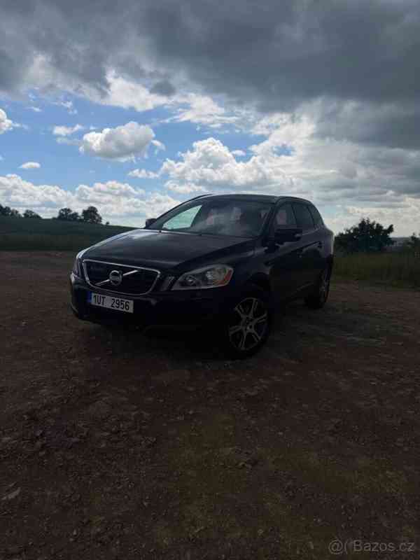 Volvo XC60 2,4 - foto 8