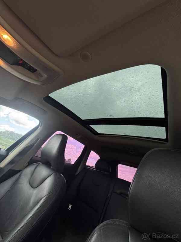 Volvo XC60 2,4 - foto 15