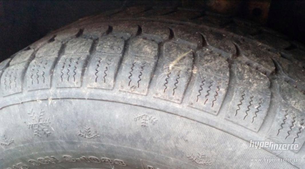 sada zimní pneu + disky 195/65R15  Ford Galaxy - foto 6