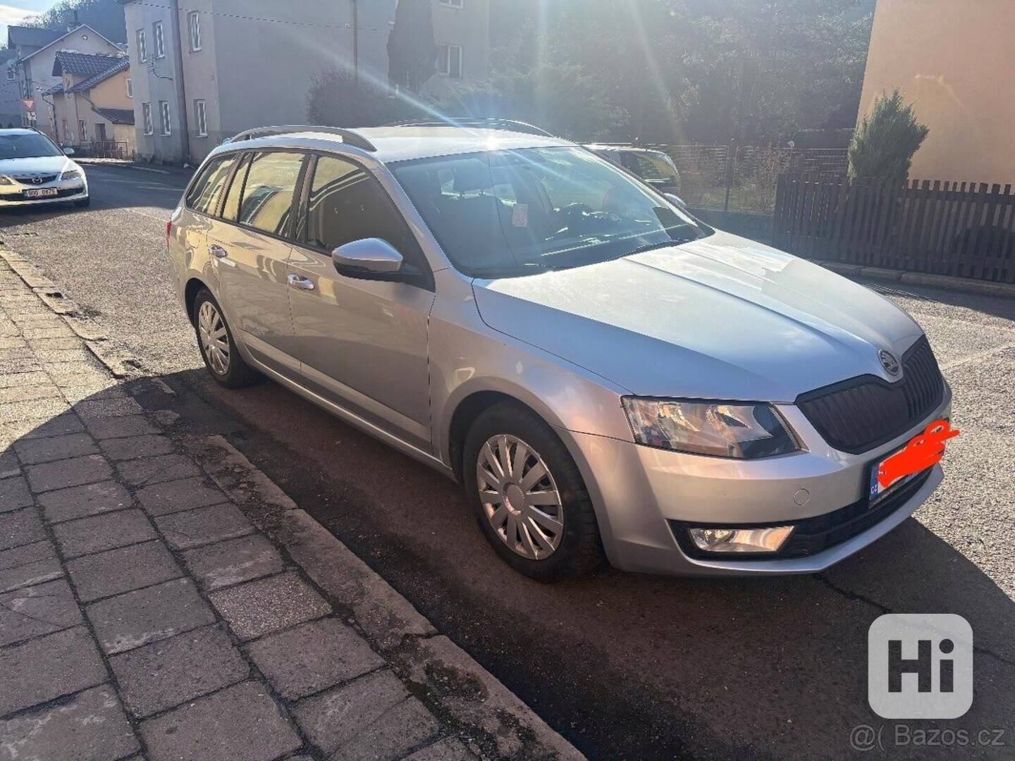 Škoda Octavia 1,6   2015 - foto 1