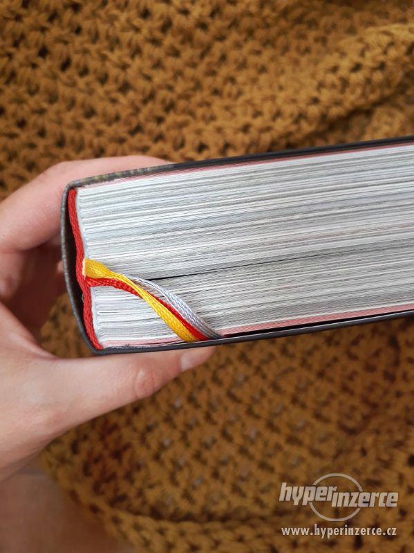 Kniha Kmeny, nová - foto 3