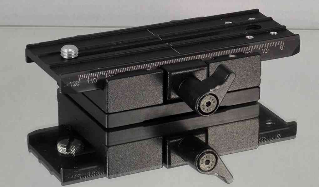Manfrotto 577 Rychloupínací video adaptér+destička - foto 4