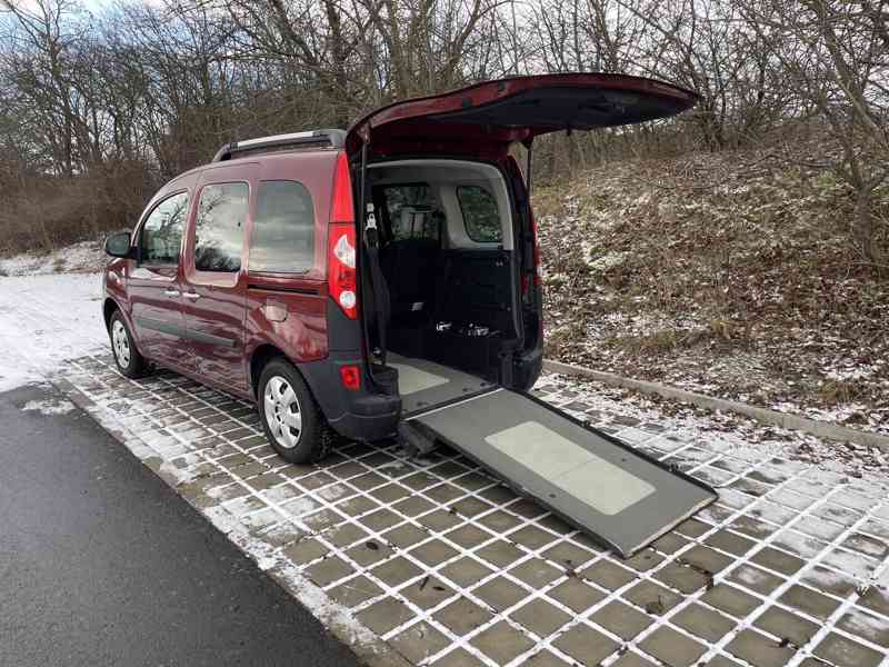 Renault Kangoo: rampa pro převoz vozíčkáře - foto 1