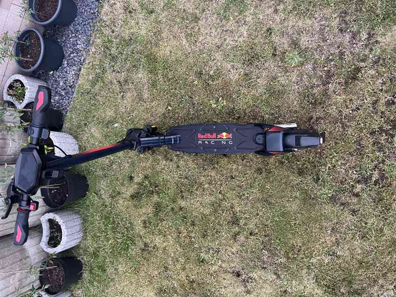 Red Bull TEN TURBO použité, možná sleva - foto 2