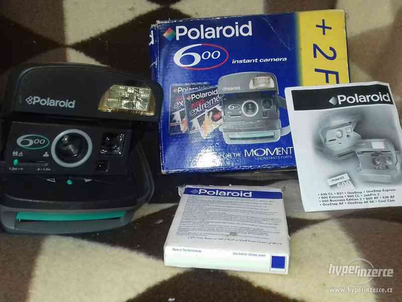 Polaroid 600 + film + originál krabice + manuál - foto 1