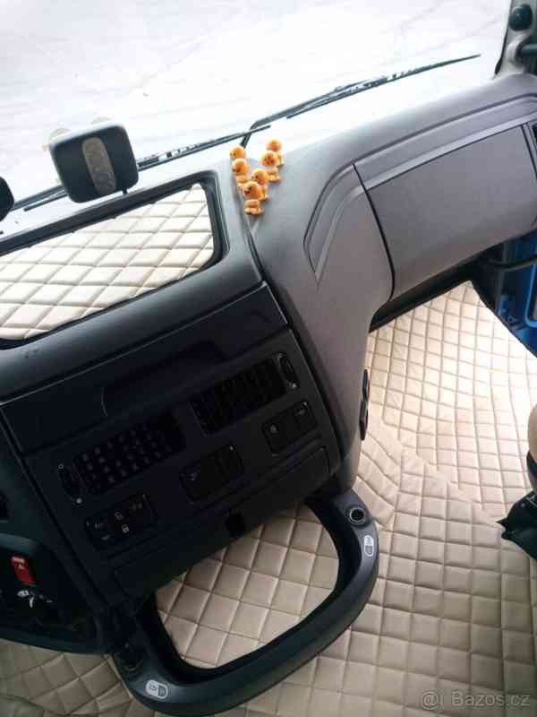 DAF XF 460, 2017 6x2  - foto 2
