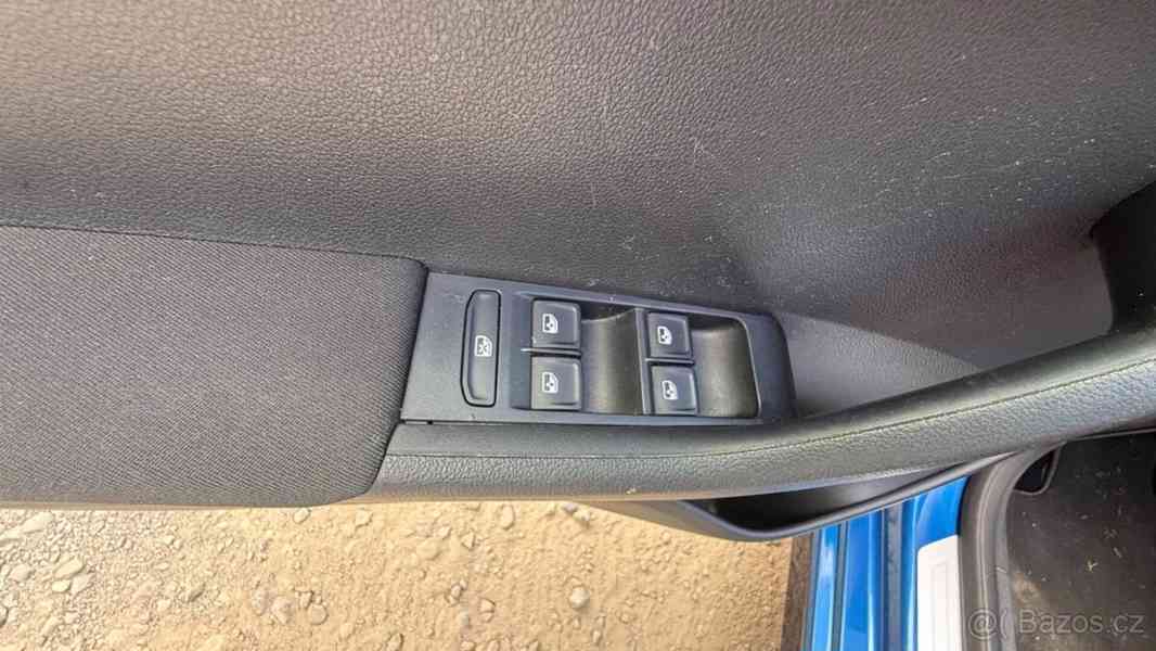 Škoda Fabia 1,4   TDi 77kW, Monte Carlo - foto 4