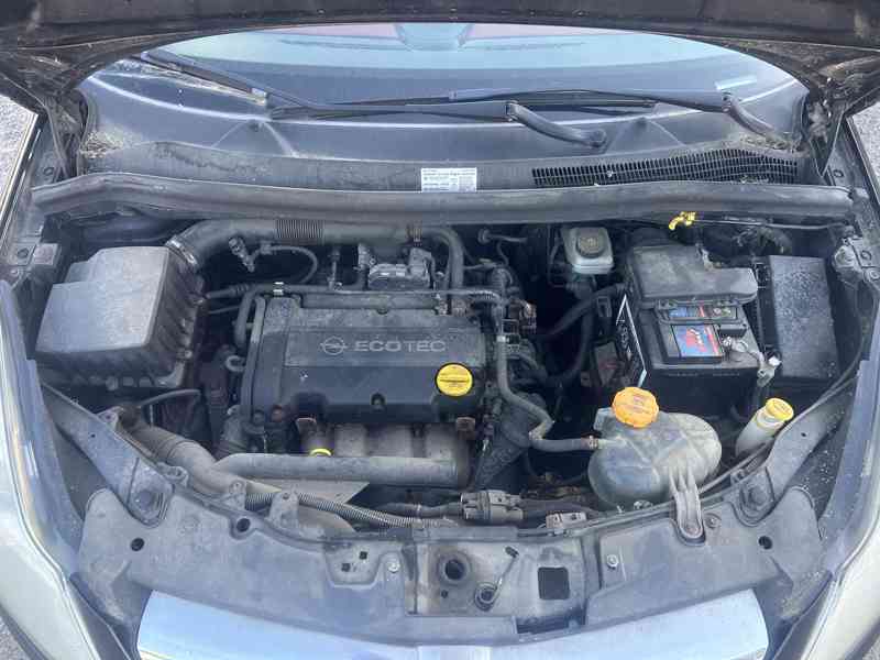 Opel Corsa 1,2 16V 59KW Z12XEP prodám díly z vozu - foto 6