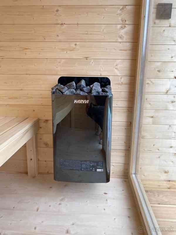 Zateplená skeletová zahradní sauna s terasou + vana ABACHI - foto 9