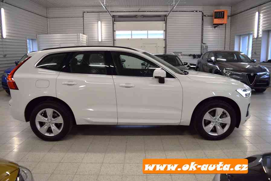 Volvo XC60 2.0 B4 AWD MOMENTUM 2022-DPH  - foto 6