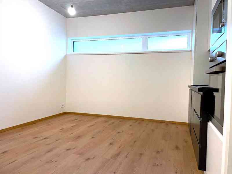 Pronájem bytu 1+kk 28 m² - foto 6