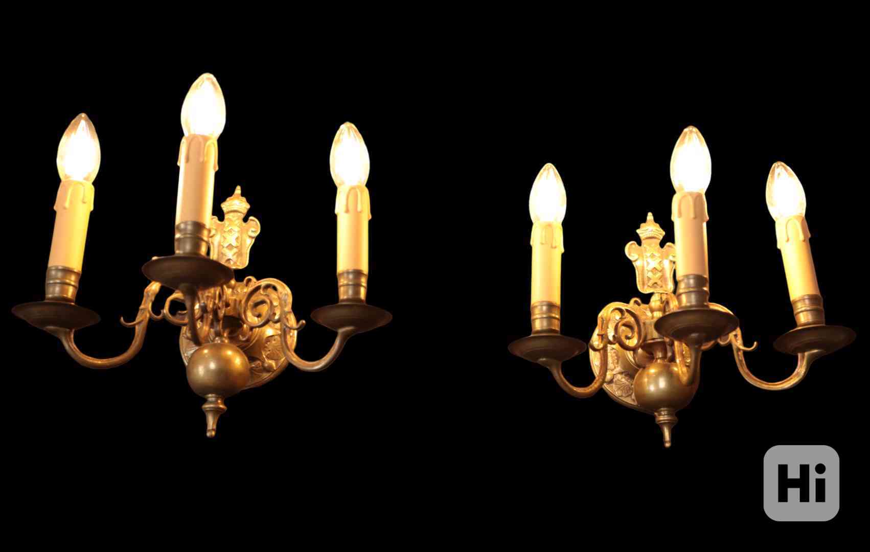 Starožitné nástěnné lampy s erbem Bronz - foto 1